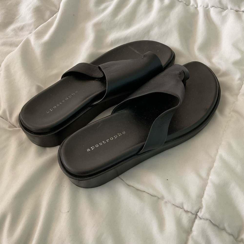 black platform toe sandals